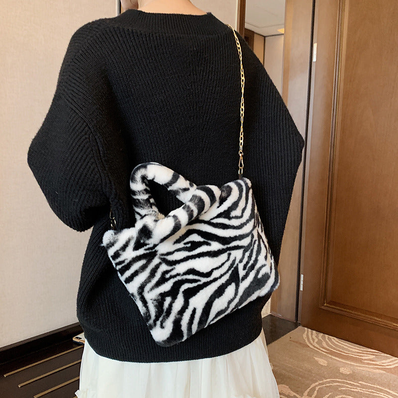 Wholesale Plush Leopard Print Tote Bag Handbag Chain Crossbody Bag